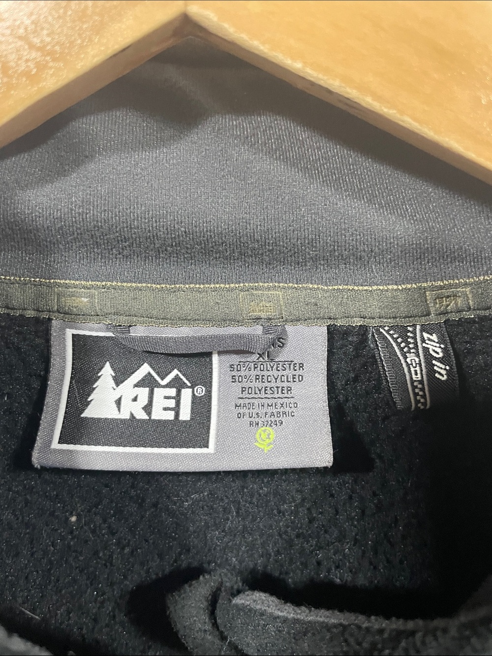 REI Black Zippered Grid Fleece Jacket - Picture 2 of 4